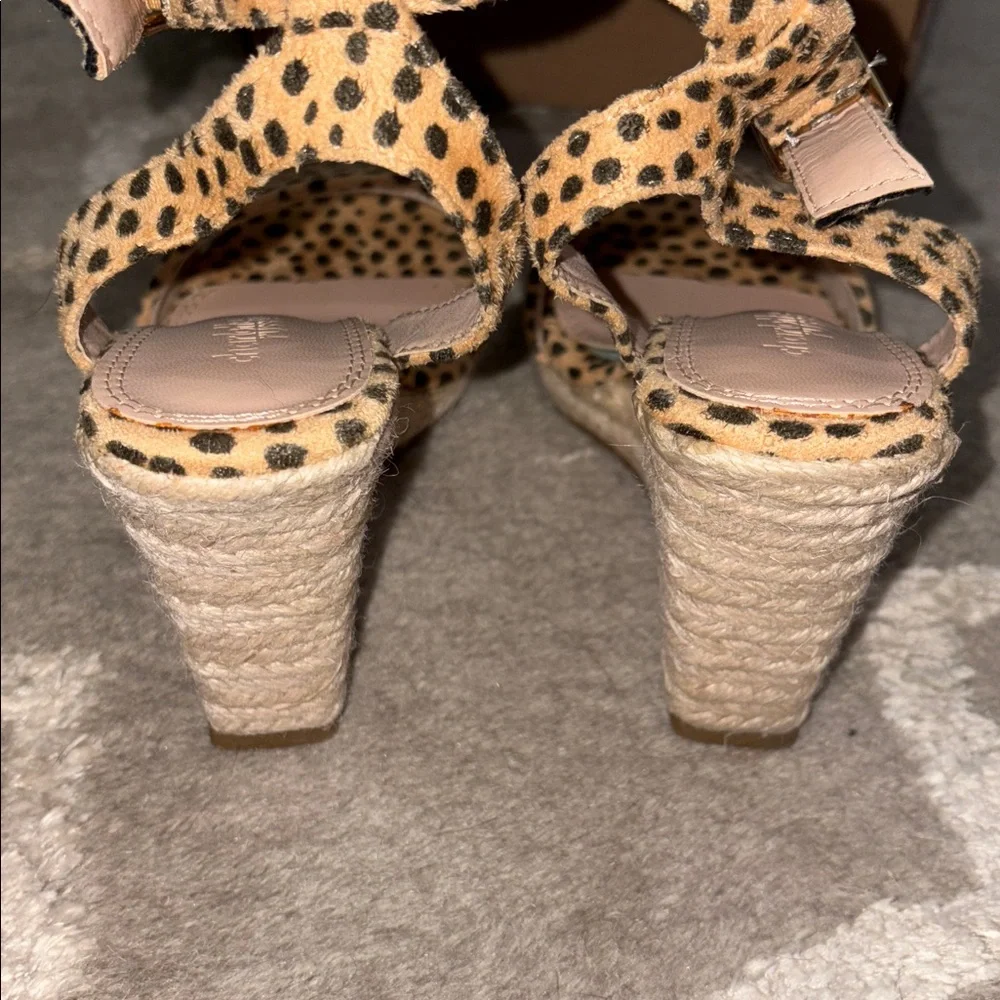 Charlotte Russe leopard espadrille sandal wedge heel Size 7